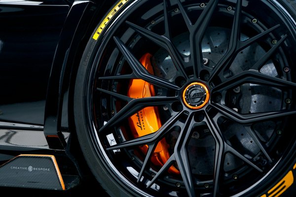 Wie tragen Fahrassistenzsysteme zur Unfallvermeidung bei?